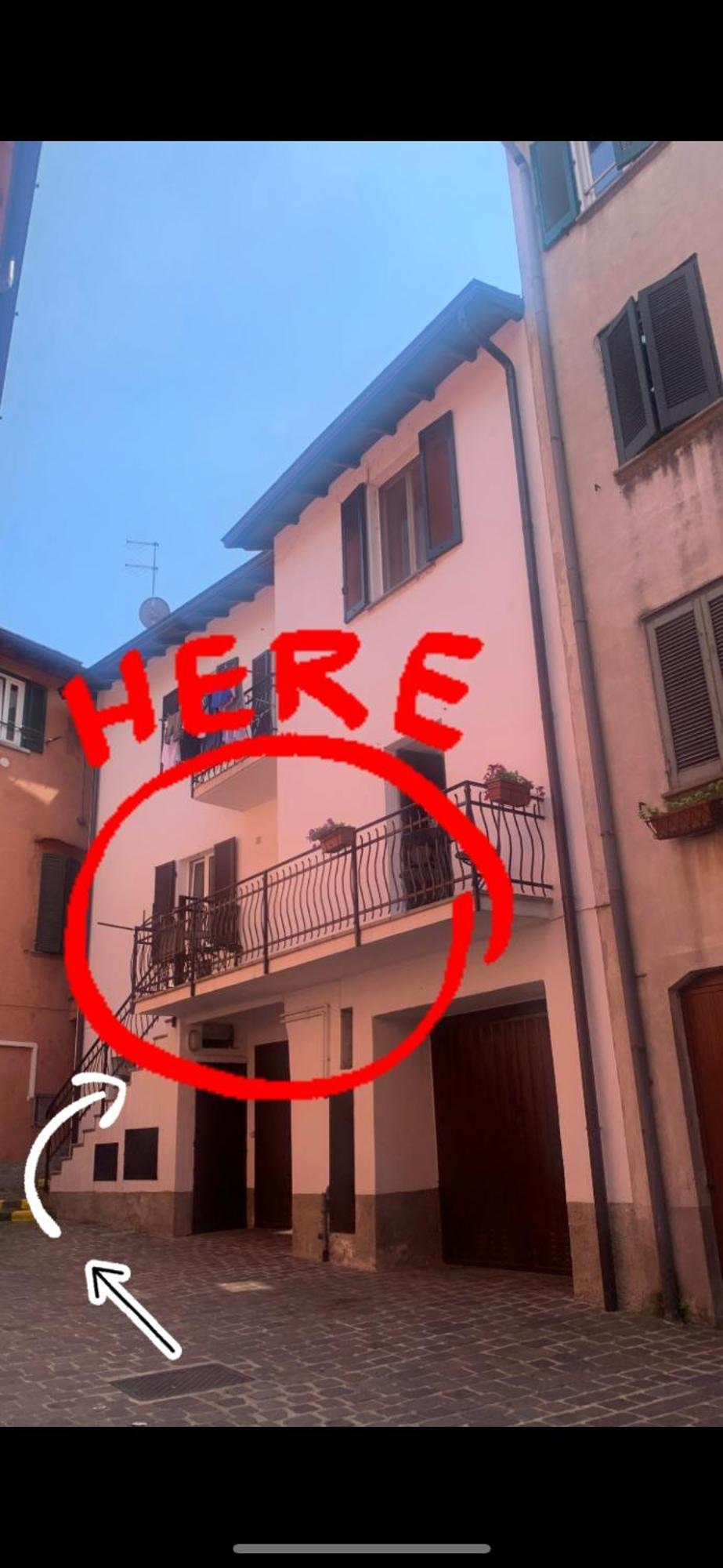 The Alley 7 Apartment *